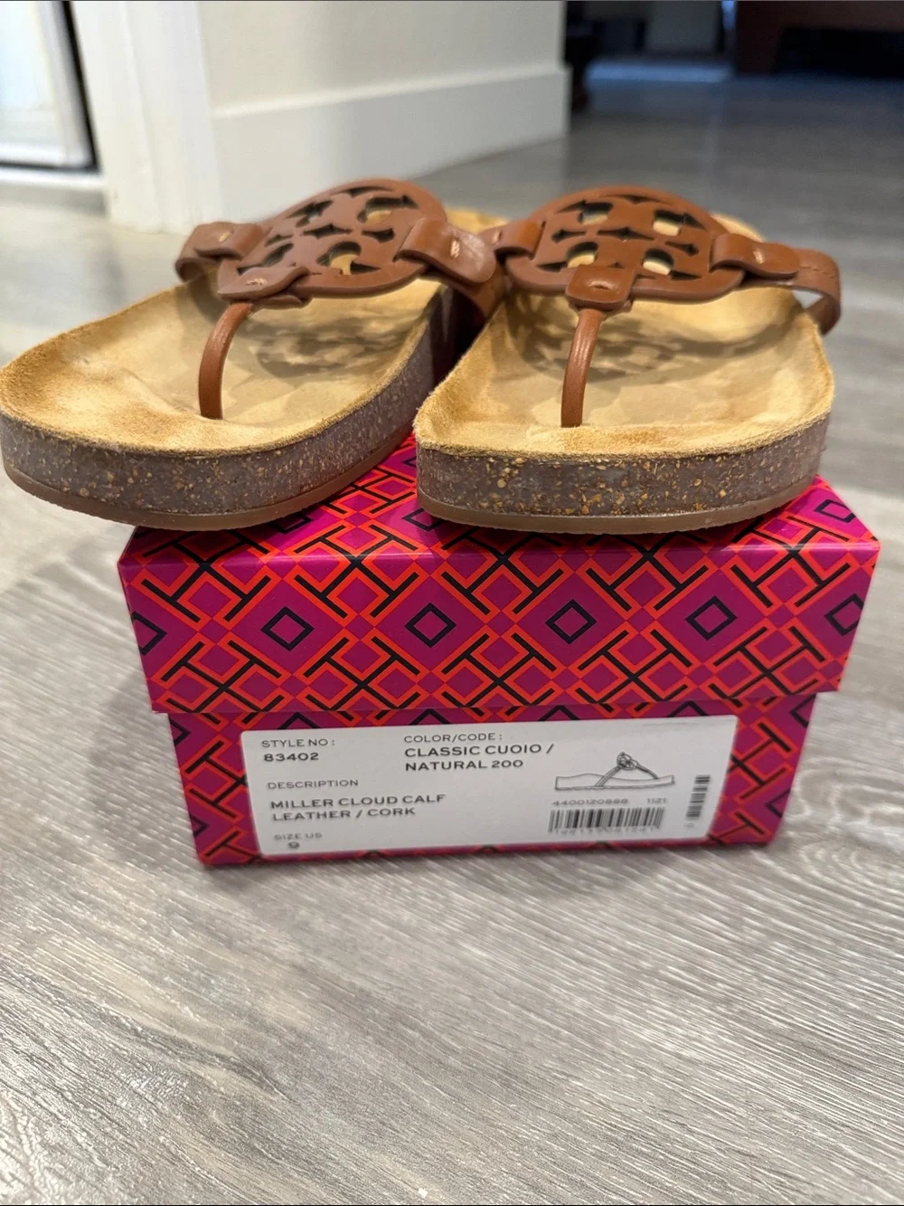 Tory Burch Miller Cloud Brown Leather Logo Thong Sandals 9